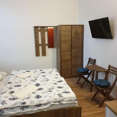 Guest House Orczy Park Budapest Bagian luar foto